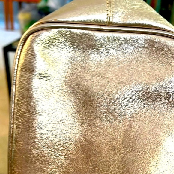 NWOT Calvin Klein gold metallic shoulder bag size large. - Picture 9 of 12